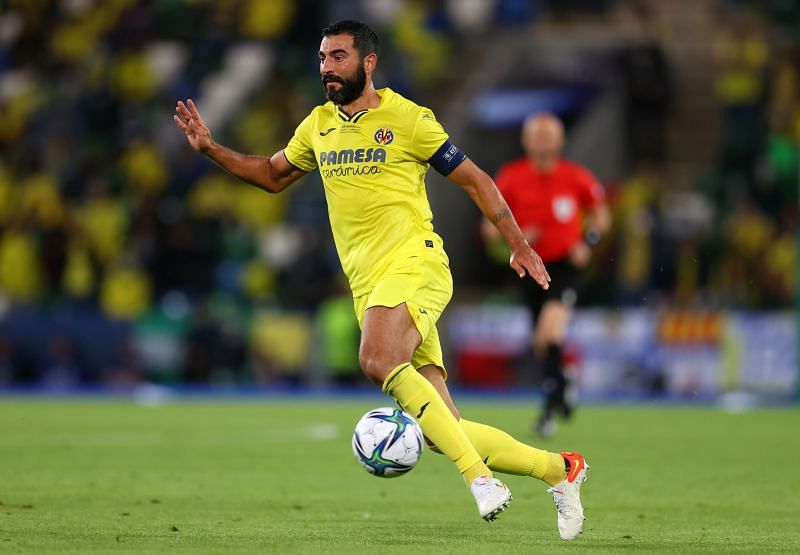 Raul Albiol's experience has been instrumental in carrying Villarreal's defensive line this season.